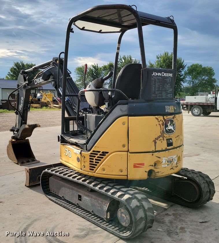 image for item DX7410 2012 John Deere  27D mini excavator