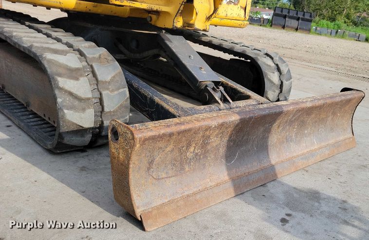 image for item DX7410 2012 John Deere  27D mini excavator