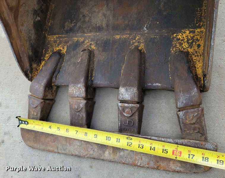 image for item DX7410 2012 John Deere  27D mini excavator