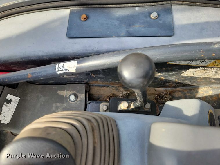 image for item DX7410 2012 John Deere  27D mini excavator