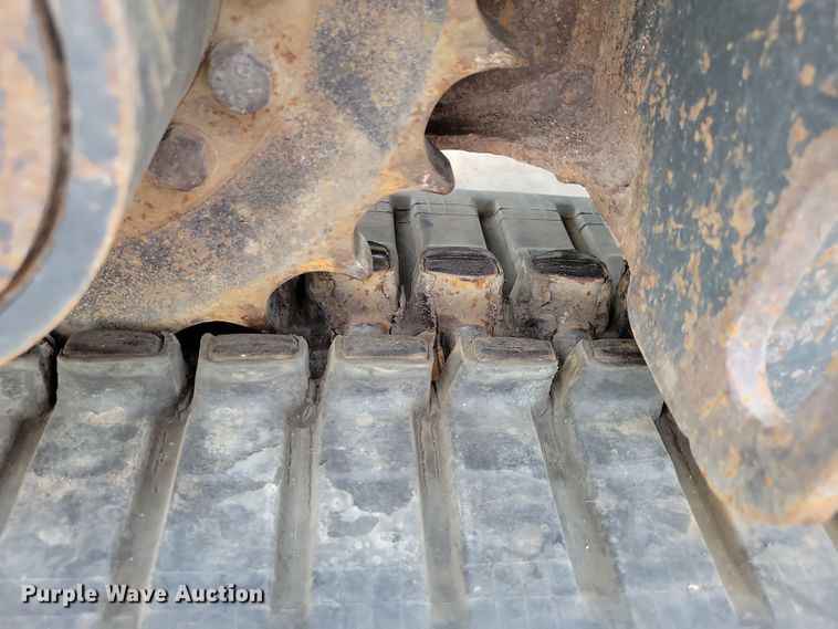 image for item DX7410 2012 John Deere  27D mini excavator