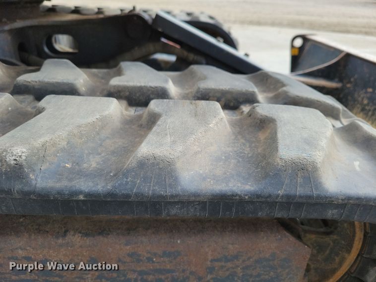 image for item DX7410 2012 John Deere  27D mini excavator