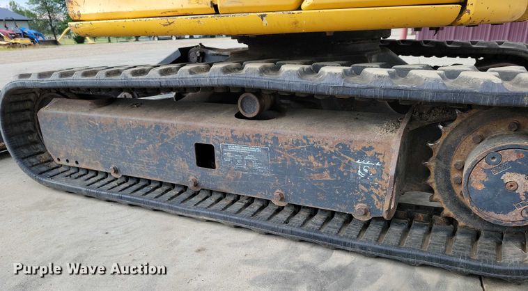 image for item DX7410 2012 John Deere  27D mini excavator