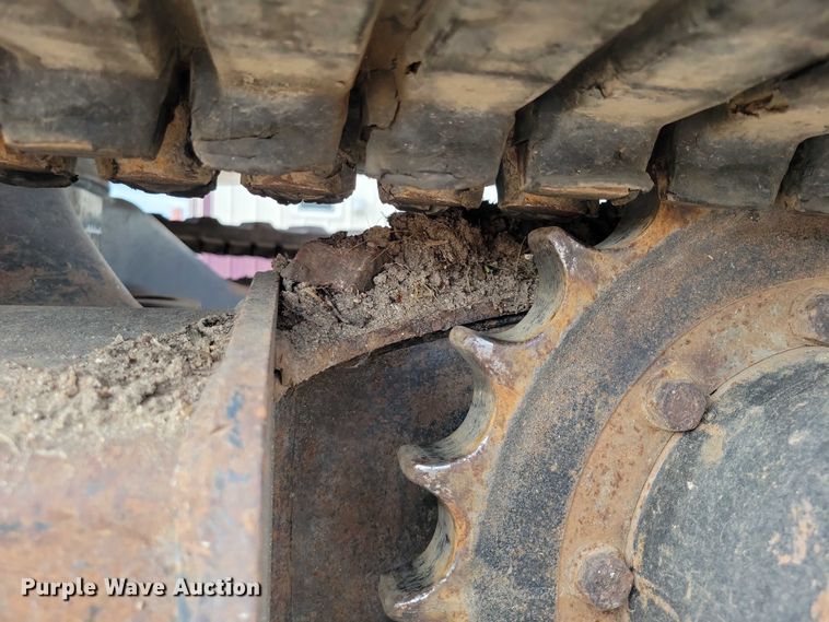 image for item DX7410 2012 John Deere  27D mini excavator