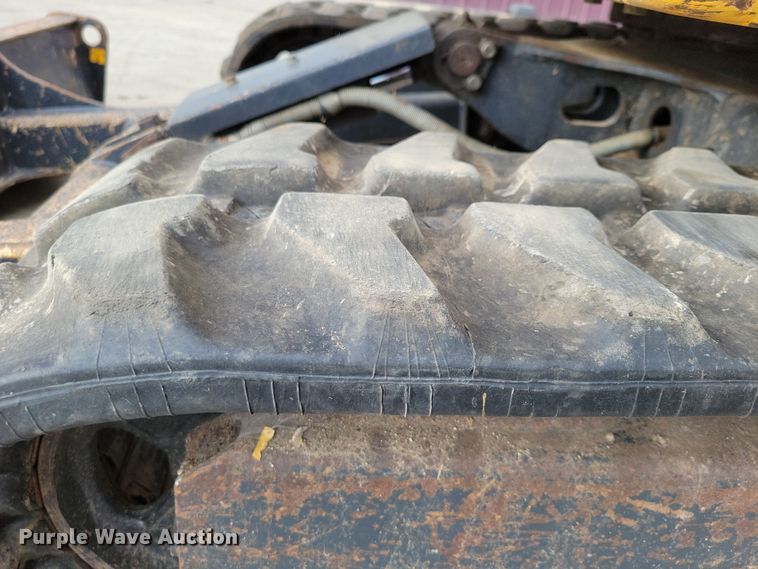 image for item DX7410 2012 John Deere  27D mini excavator