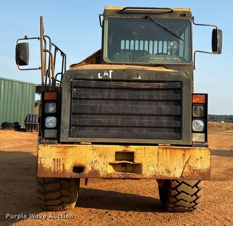 image for item DY0920 1997 Caterpillar D250E articulated haul truck