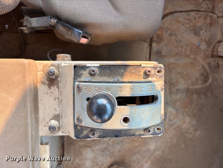 image for item DY0920 1997 Caterpillar D250E articulated haul truck