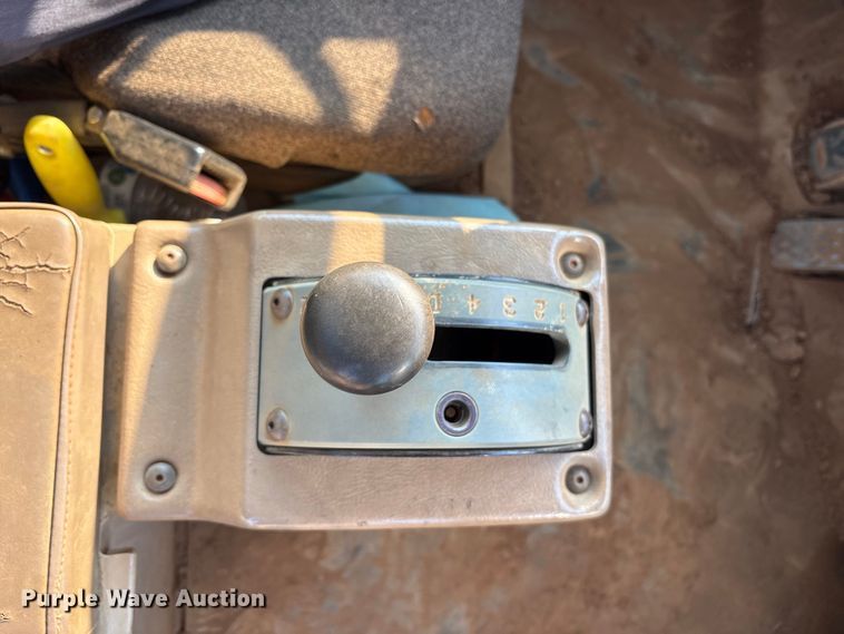 image for item DY0921 1998 Caterpillar D300E articulated haul truck