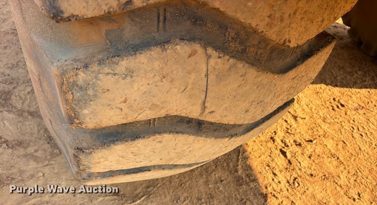 image for item DY0921 1998 Caterpillar D300E articulated haul truck