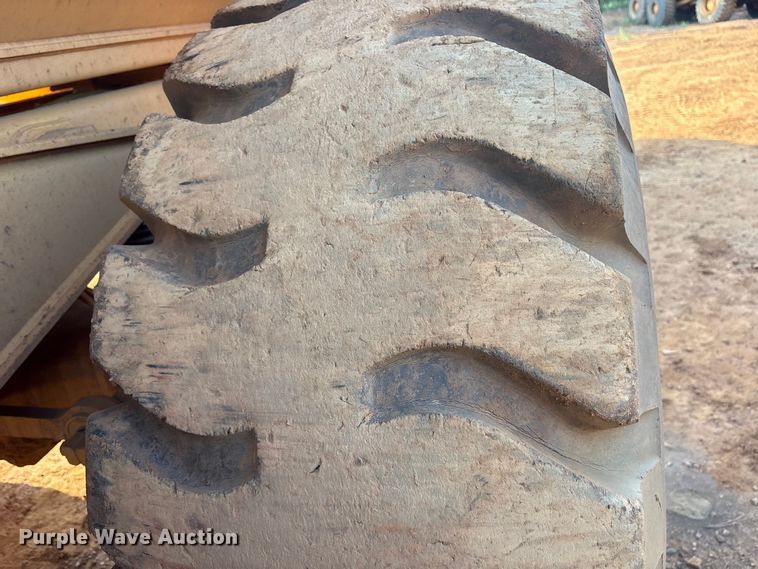 image for item DY0921 1998 Caterpillar D300E articulated haul truck