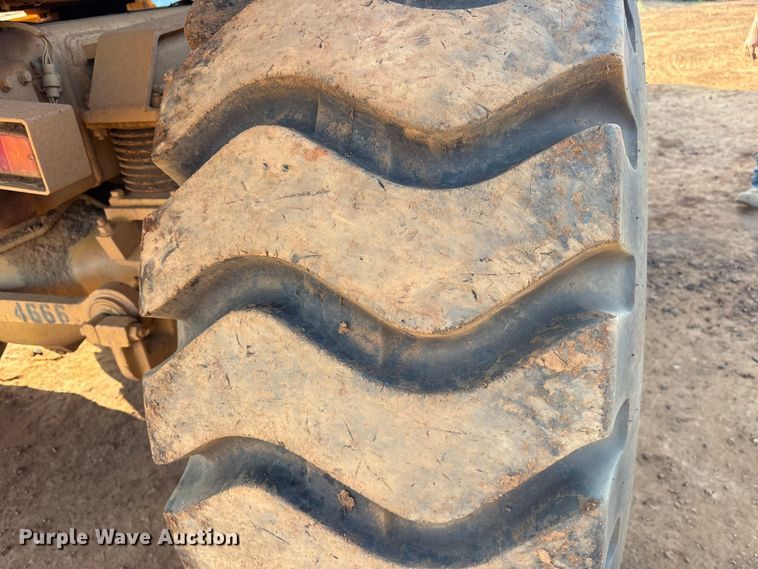 image for item DY0921 1998 Caterpillar D300E articulated haul truck