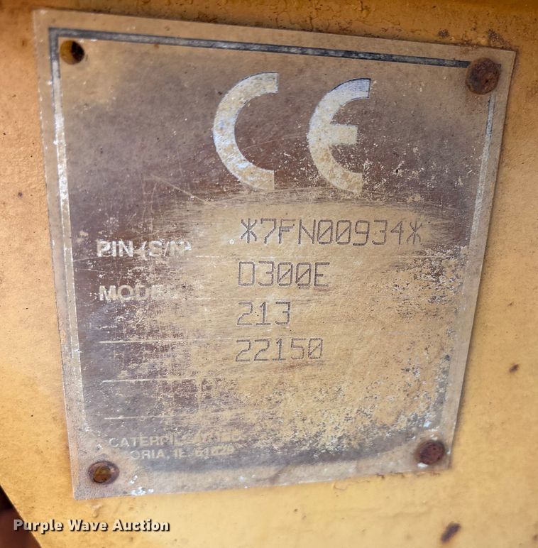 image for item DY0921 1998 Caterpillar D300E articulated haul truck