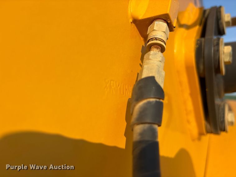 image for item DY0922 2018 Kawasaki 80Z7 wheel loader