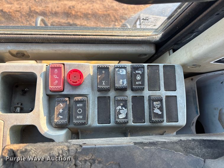 image for item DY0922 2018 Kawasaki 80Z7 wheel loader