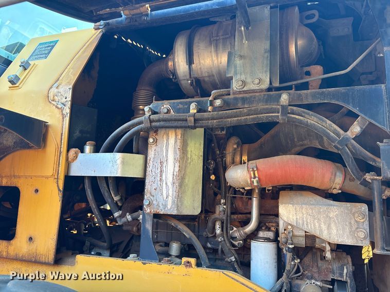 image for item DY0922 2018 Kawasaki 80Z7 wheel loader