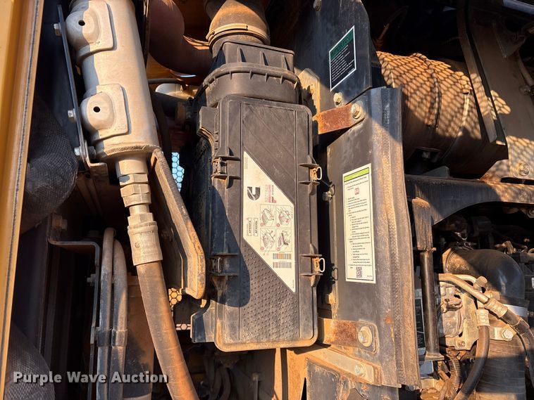 image for item DY0922 2018 Kawasaki 80Z7 wheel loader