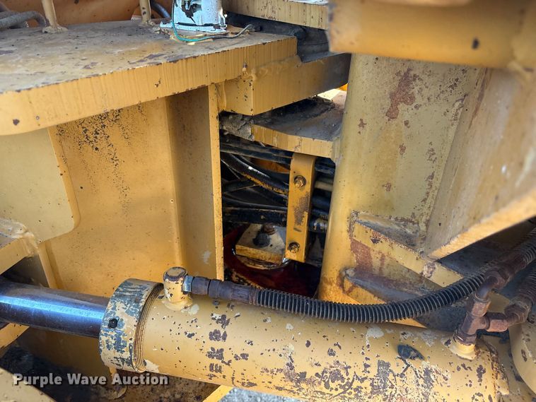 image for item DY0931 1989 Dresser 850 motor grader