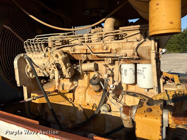 image for item DY0931 1989 Dresser 850 motor grader