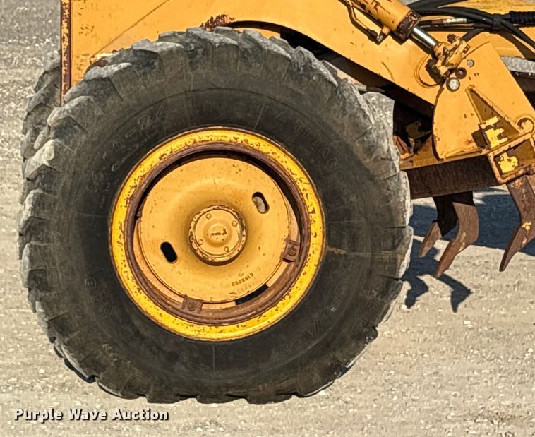 image for item DY0931 1989 Dresser 850 motor grader