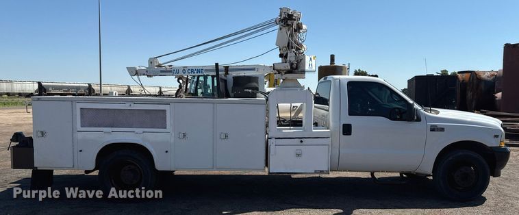 image for item DZ8658 2002 Ford F550 utility / service truck