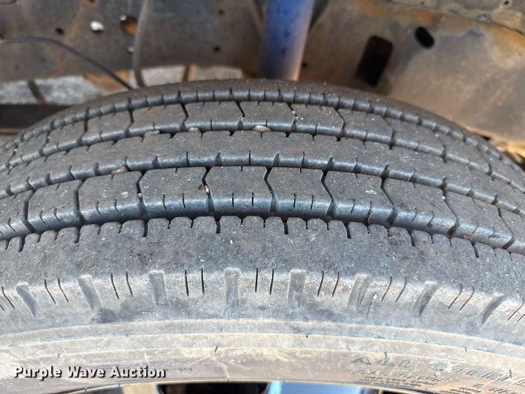 image for item DZ8658 2002 Ford F550 utility / service truck