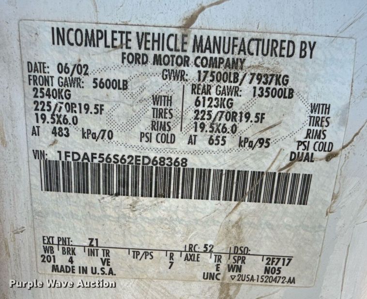 image for item DZ8658 2002 Ford F550 utility / service truck