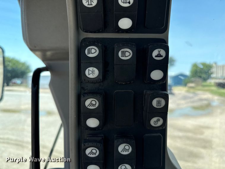 image for item DZ8817 2008 Caterpillar 140M VHP Plus motor grader