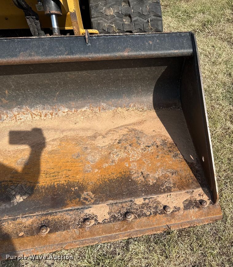 image for item DZ8825 2023 Caterpillar 299D3 tracked skid steer loader