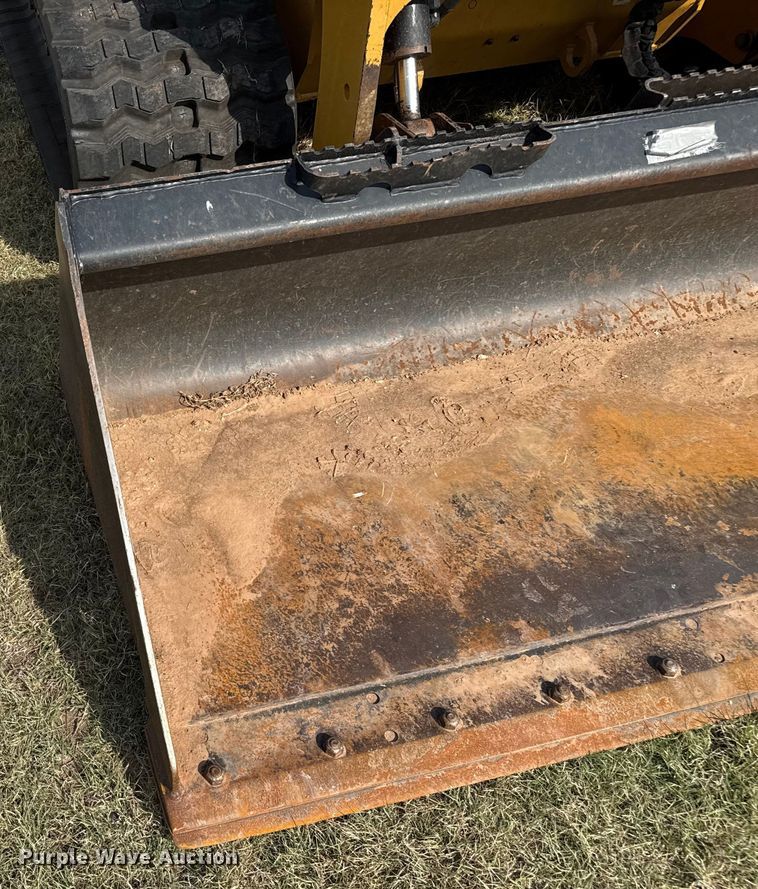 image for item DZ8825 2023 Caterpillar 299D3 tracked skid steer loader