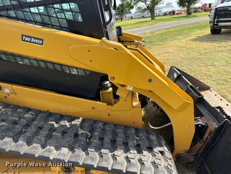 image for item DZ8825 2023 Caterpillar 299D3 tracked skid steer loader