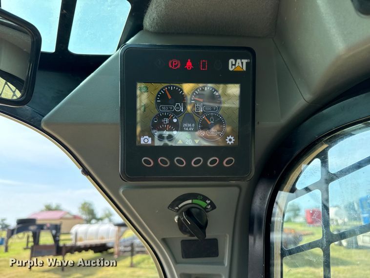 image for item DZ8825 2023 Caterpillar 299D3 tracked skid steer loader