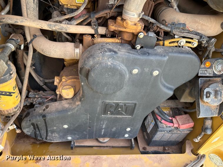 image for item DZ8825 2023 Caterpillar 299D3 tracked skid steer loader