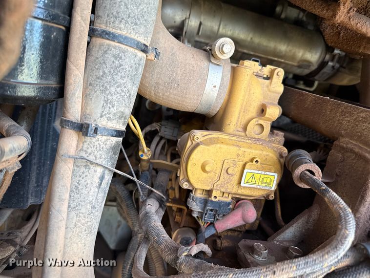 image for item DZ8825 2023 Caterpillar 299D3 tracked skid steer loader