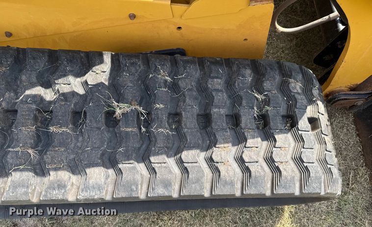 image for item DZ8825 2023 Caterpillar 299D3 tracked skid steer loader