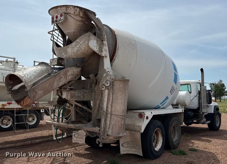 image for item DZ8828 1998 Mack RD690S ready mix truck