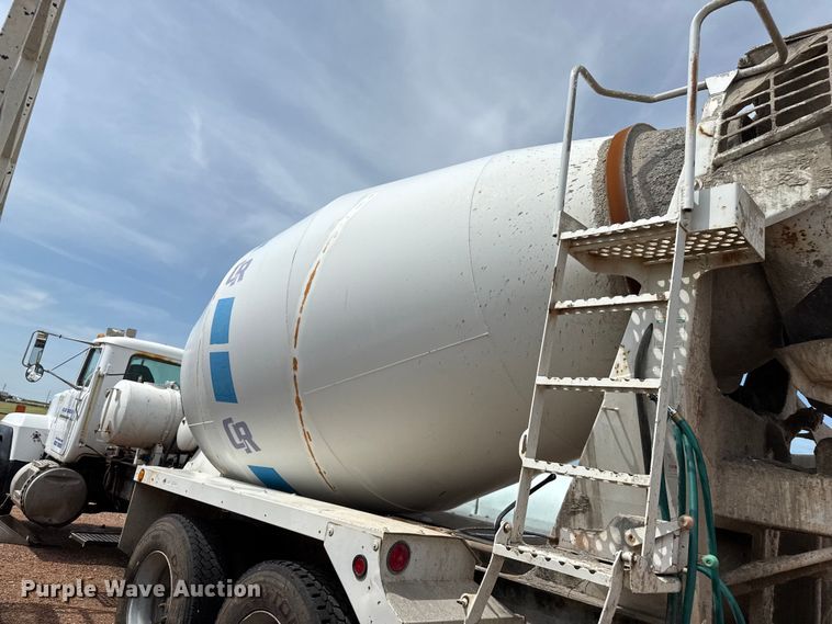 image for item DZ8828 1998 Mack RD690S ready mix truck