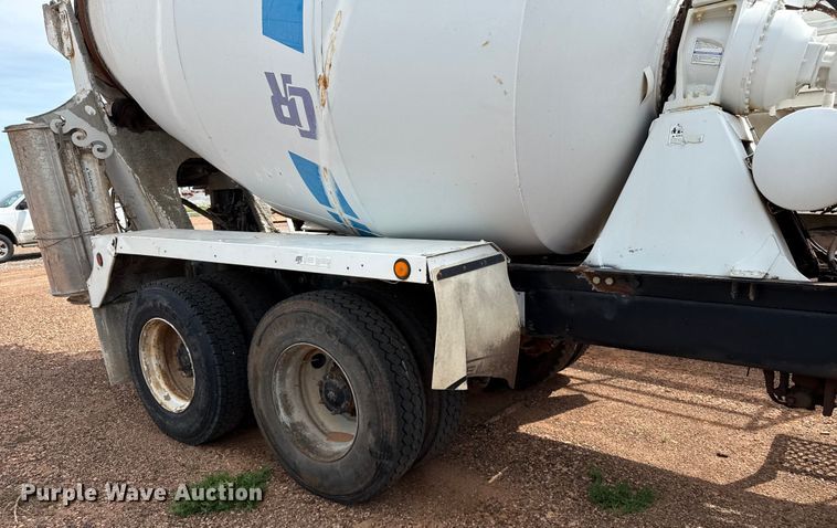 image for item DZ8828 1998 Mack RD690S ready mix truck