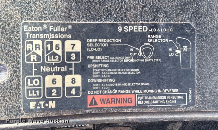 image for item DZ8828 1998 Mack RD690S ready mix truck