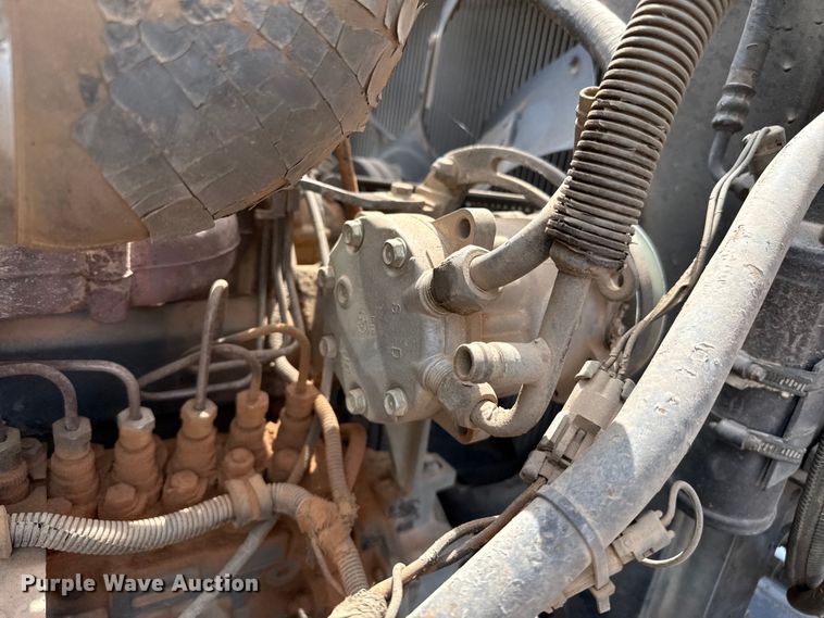 image for item DZ8828 1998 Mack RD690S ready mix truck