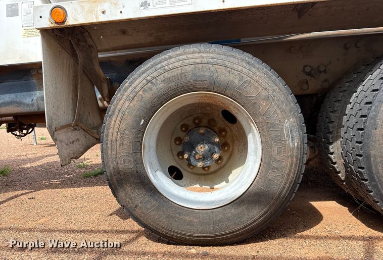 image for item DZ8828 1998 Mack RD690S ready mix truck