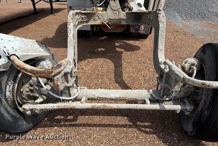 image for item DZ8830 1999 Mack RD690S ready mix truck