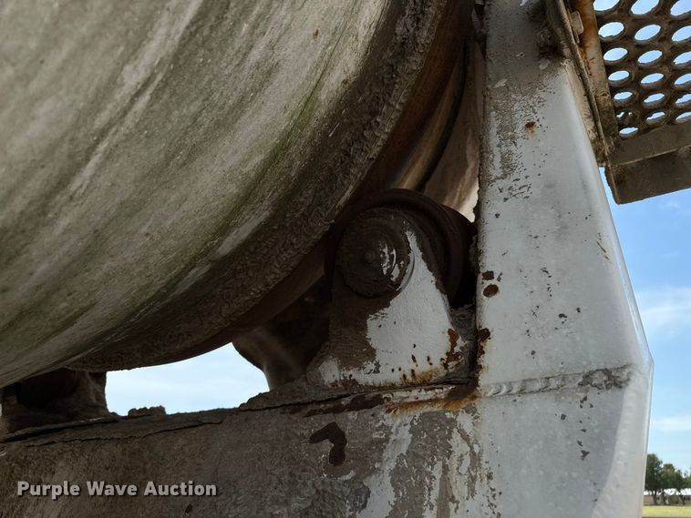 image for item DZ8830 1999 Mack RD690S ready mix truck