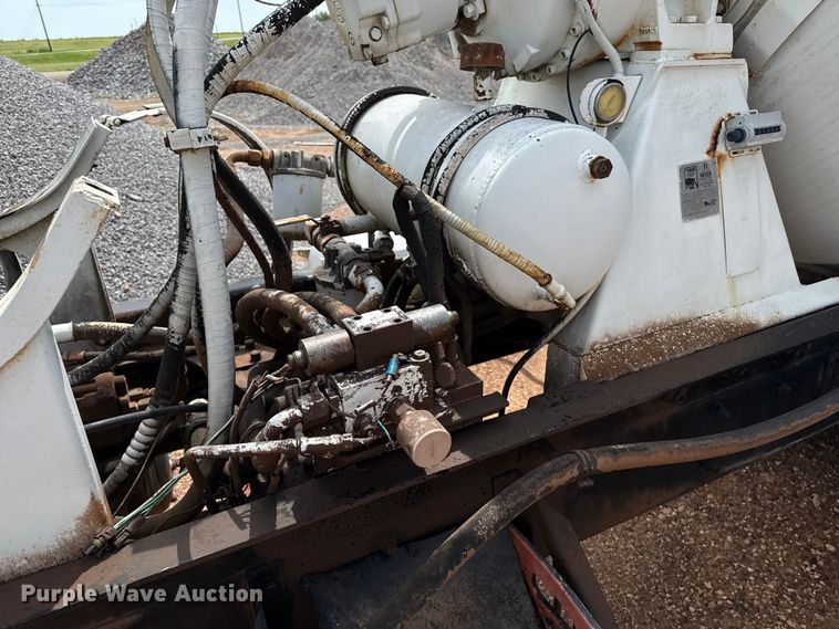 image for item DZ8830 1999 Mack RD690S ready mix truck