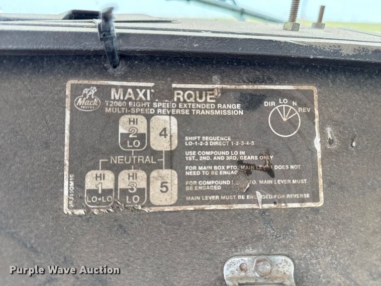 image for item DZ8830 1999 Mack RD690S ready mix truck