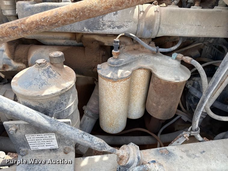 image for item DZ8830 1999 Mack RD690S ready mix truck