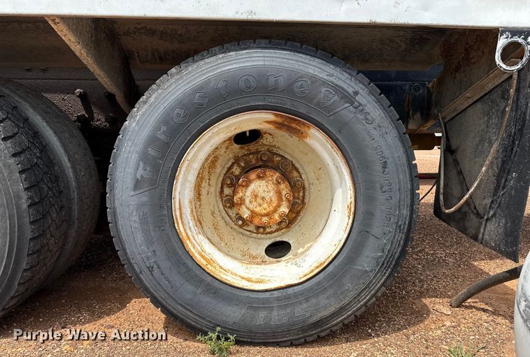 image for item DZ8830 1999 Mack RD690S ready mix truck