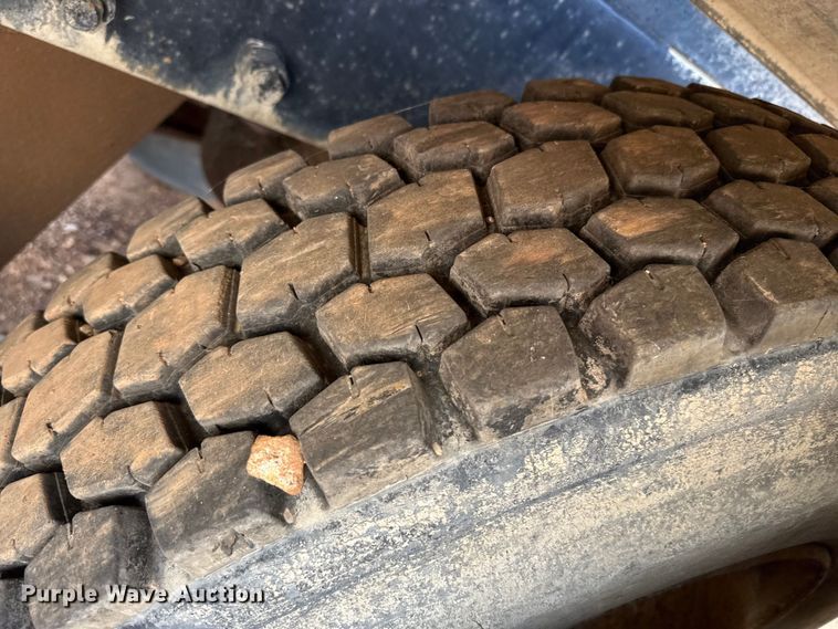 image for item DZ8830 1999 Mack RD690S ready mix truck