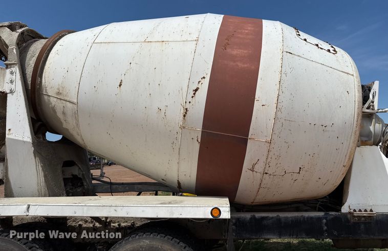 image for item DZ8831 1999 Sterling L-Line ready mix truck