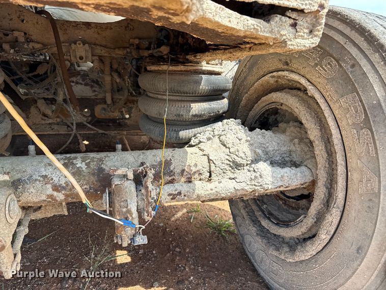 image for item DZ8831 1999 Sterling L-Line ready mix truck