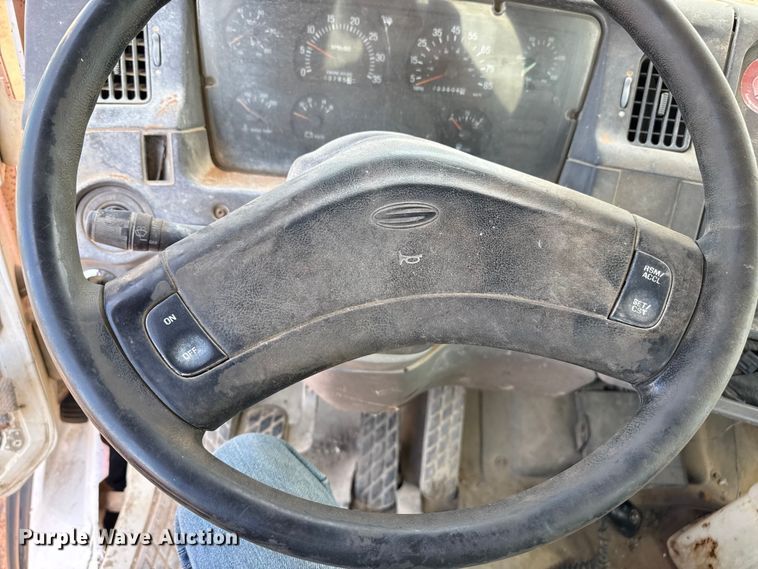 image for item DZ8831 1999 Sterling L-Line ready mix truck